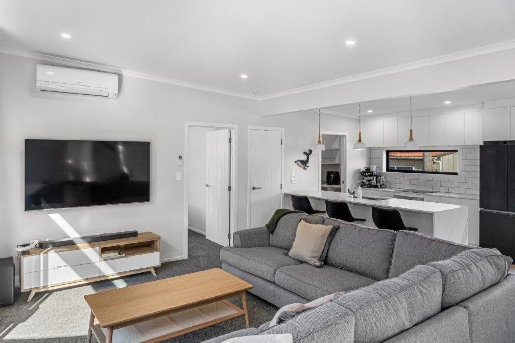 Vila Recline On Leo Waihi Exteriér fotografie
