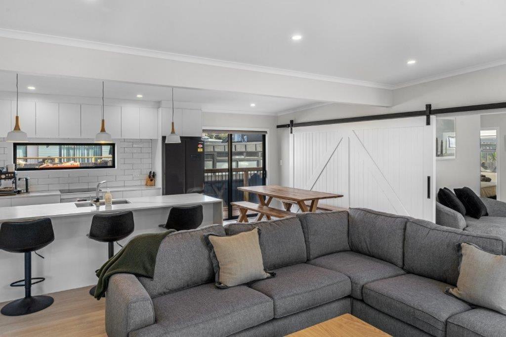 Vila Recline On Leo Waihi Exteriér fotografie